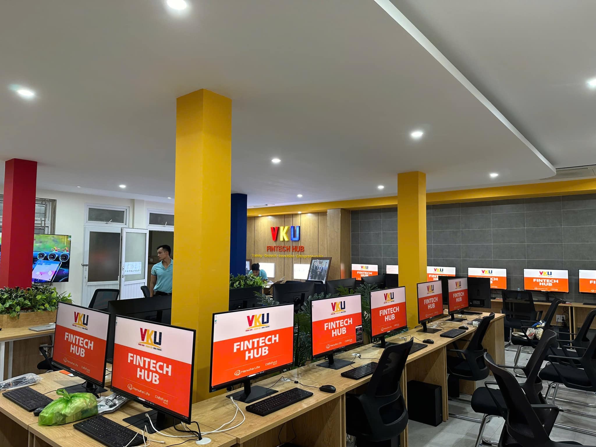 cơ sở vật chất vku - fintech hub